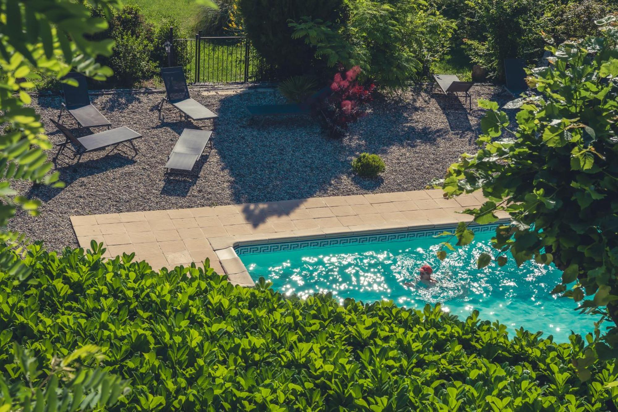 Logis Hotel Restaurant Le Plantevin Propiac Екстериор снимка